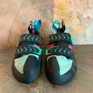 Scarpa Vapor women’s climbing shoe 6.5